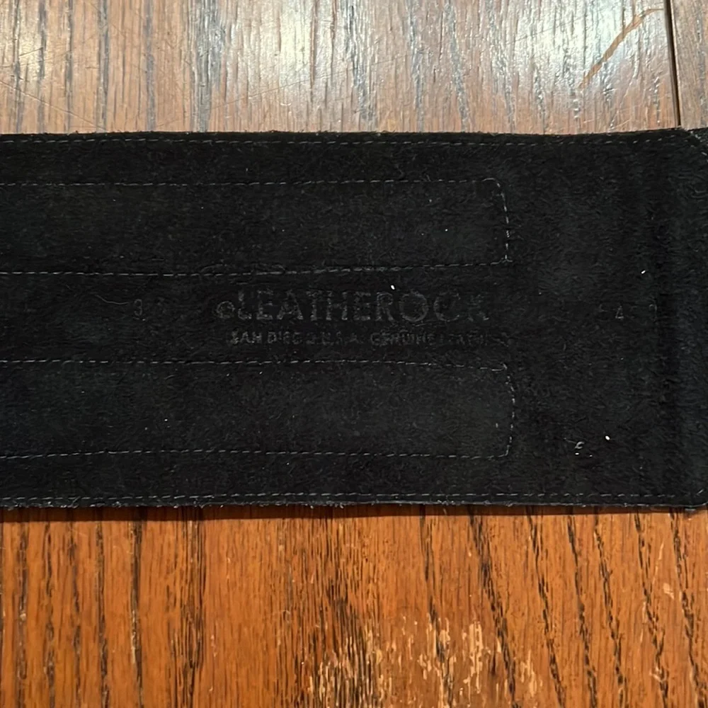 Leatherock Vintage Wide Patent Leather Belt With Elastic At Back 2 Snap Buckles